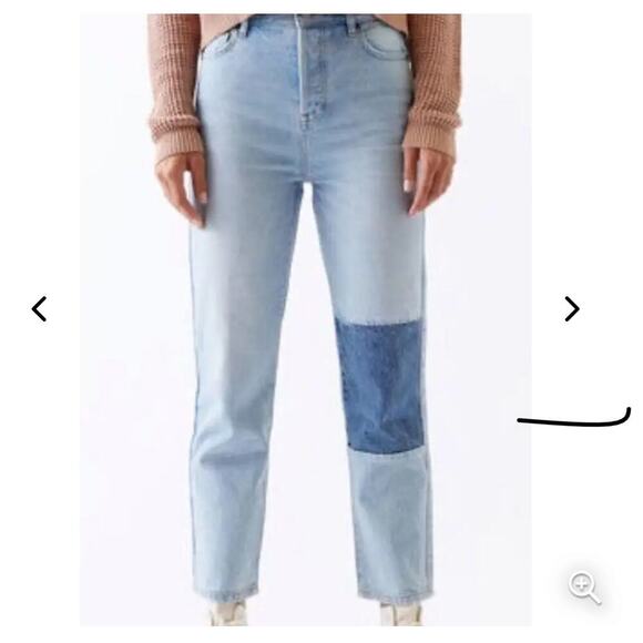 PacSun High Rise Straight Patch Jeans Light Wash Women’s Size 26 - Picture 2 of 9